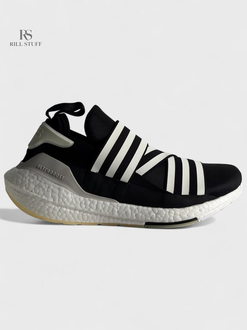 Кроссовки Y-3 ULTRABOOST 22 'BLACK WHITE'