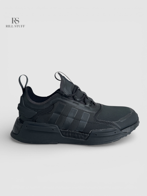 Кроссовки Adidas NMD_R1 'Triple Black'